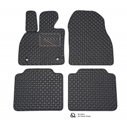 Odiniai kilimėliai QuiltyMats ALFA ROMEO GIULIETTA 2010-2020 (Juodos spalvos - Pilkais dygsniais)