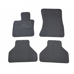 Odiniai kilimėliai QuiltyMats BMW X5 (E70) 2007-2013 (Juodos spalvos - Pilkais dygsniais)